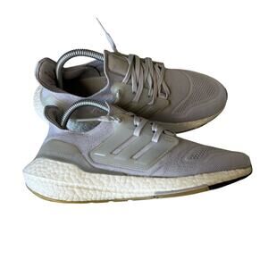 Adidas Ultraboost 22 running shoes Size 8